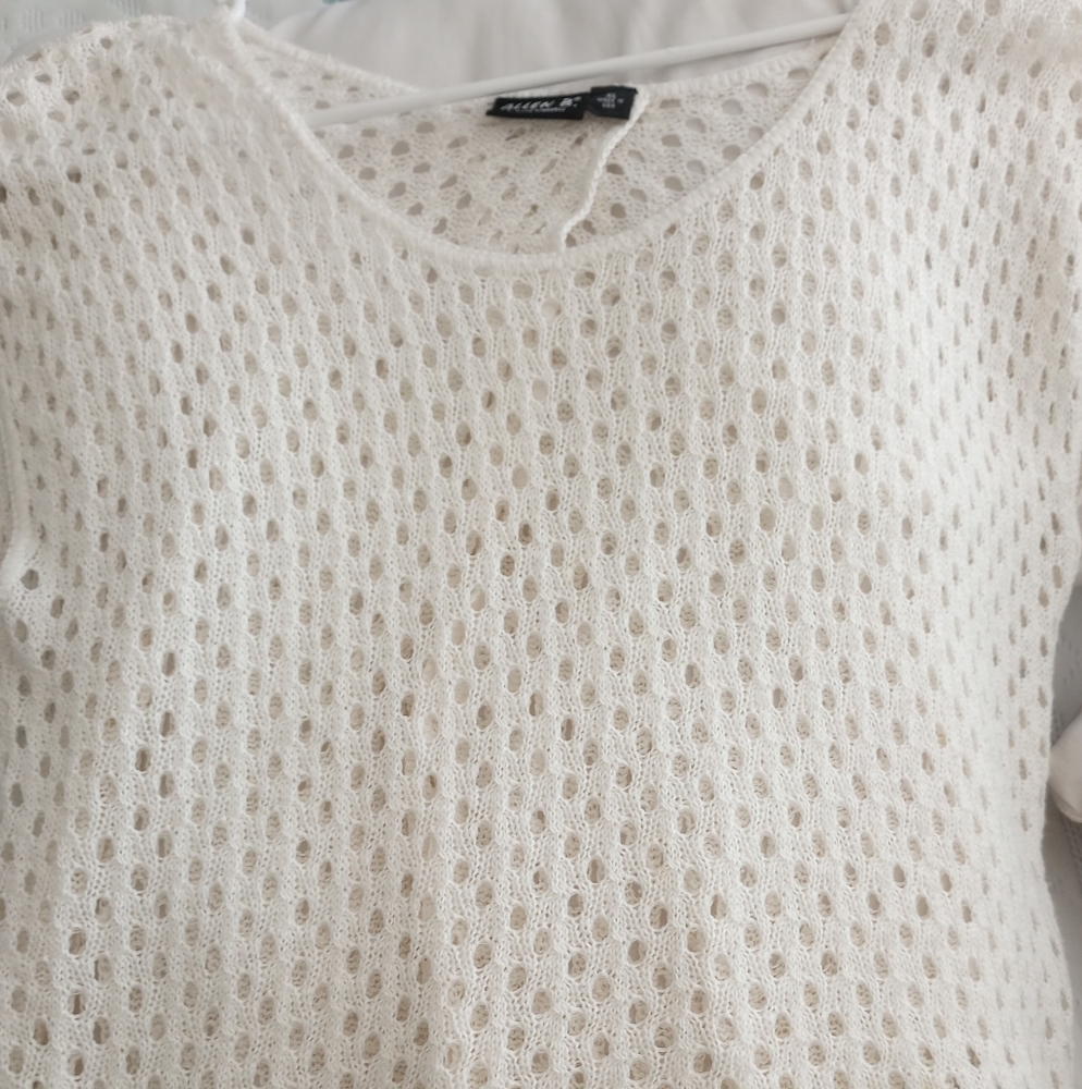 White tank